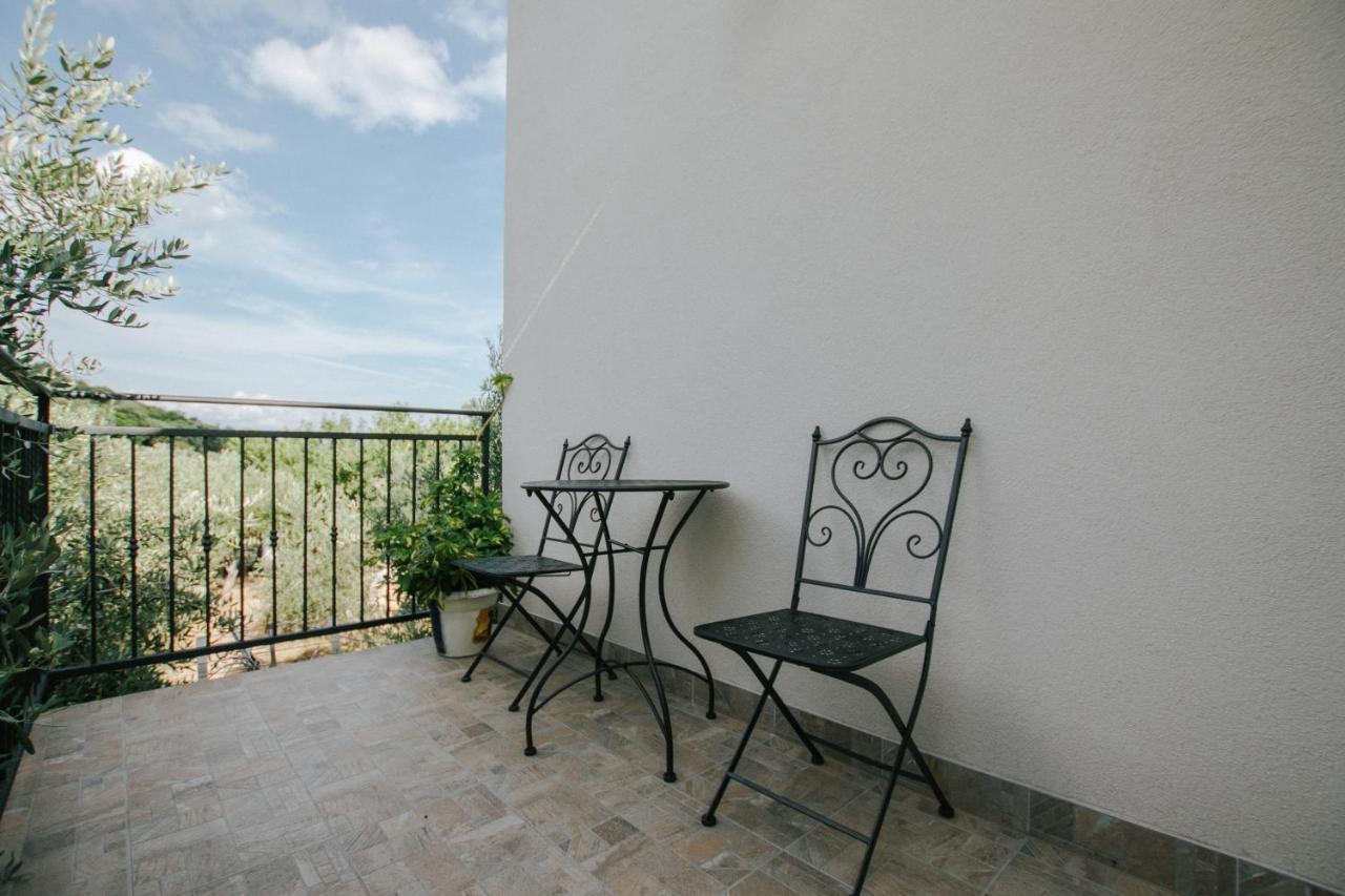 Ferienwohnung Tomislav Trogir Exterior foto